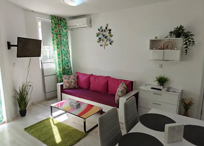 Viktoria Apartamento *